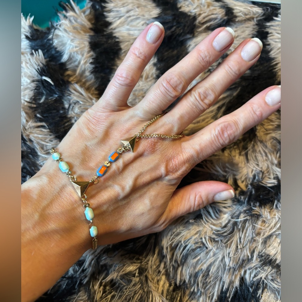 BCBG boho Hand Chain